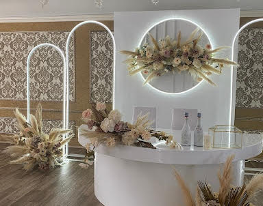  ресторан Поле Чудес