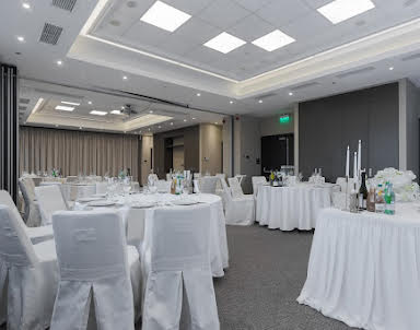  ресторан Hilton Garden Inn Volgograd