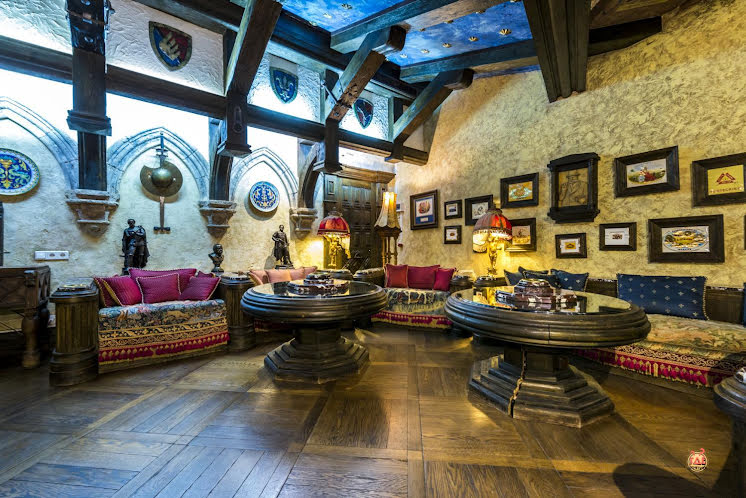 Зал  «Рыцарский» в «О'Шалей» фотография №7