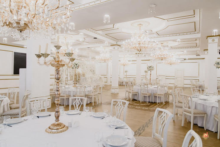 Белый зал в «Picasso» фотография №15