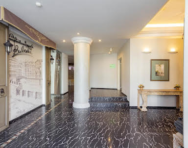 День рождения в Бульвар