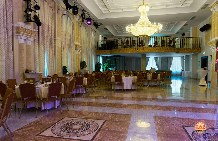 Мраморный зал в «Столица деревень» фотография №9