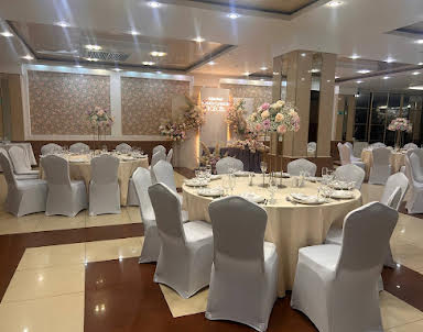  ресторан Амакс