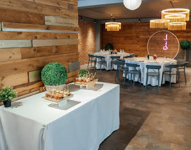  ресторан Food Factory loft на Сухарной