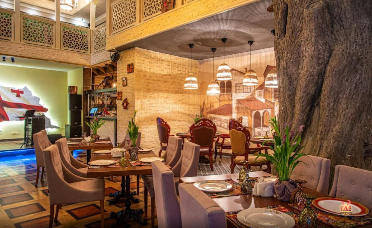 Основной зал в «Генацвале Раменки» фотография №2