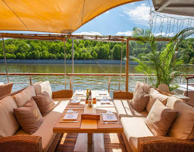  ресторан Yacht Event