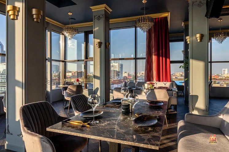 Центральный зал в «7  небо» фотография №18