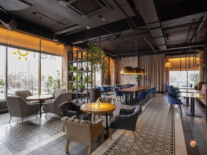 Основной зал в «Лето» фотография №2