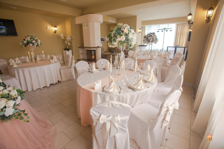 Каминный зал в «Дизайн Холл» фотография №12