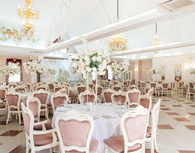  ресторан Шер Хоф