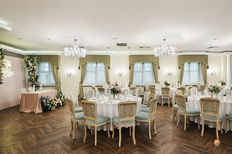 Зал «Дворянское гнездо» в «Евразия» фотография №14