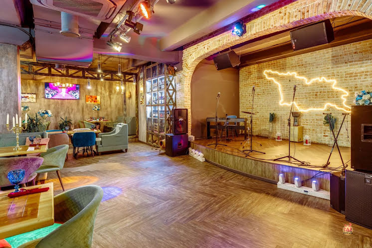 Основной зал в «Chakrulo» фотография №3