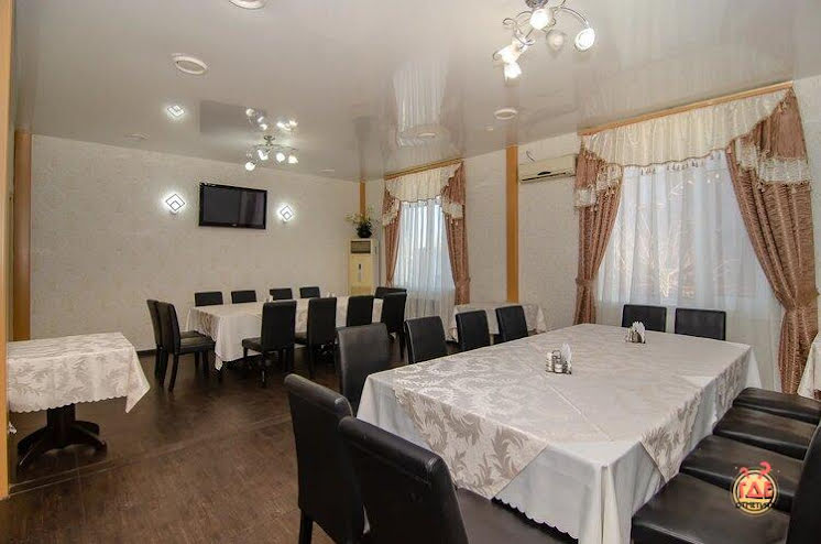 Малый банкетный зал в «Роял-кафе» фотография №10