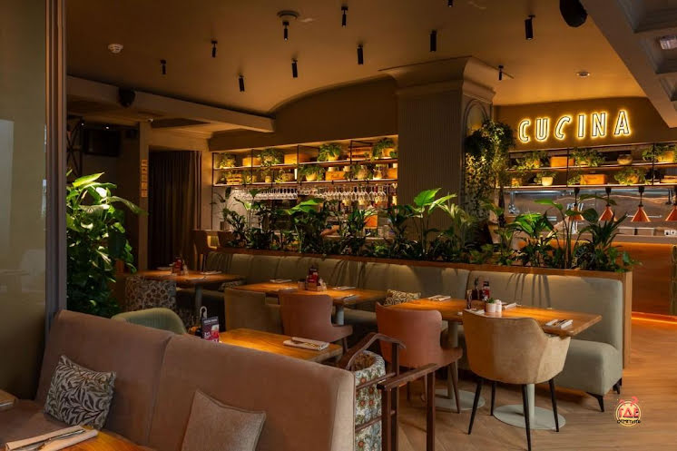 Зал ресторана в «Osteria Mario на Соколе» фотография №3