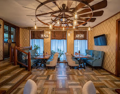  ресторан Птичка