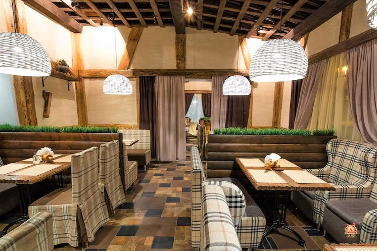 Основной зал в «Хуторок» фотография №2