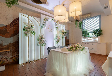 Основной зал в Основной зал