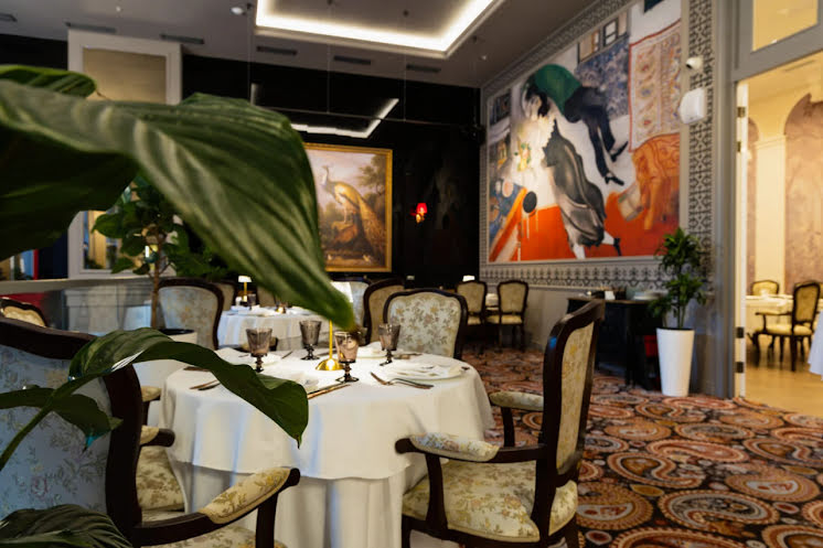 Основной зал в «Серый дом» фотография №1