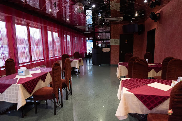 Кафе в «Angel Hotel» фотография №4