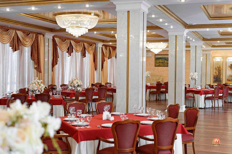 Большой зал в «Ресторан отеля «Тверь»» фотография №11