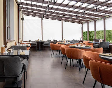  ресторан Divine на Назарбаева