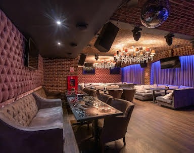  ресторан Republic Hall