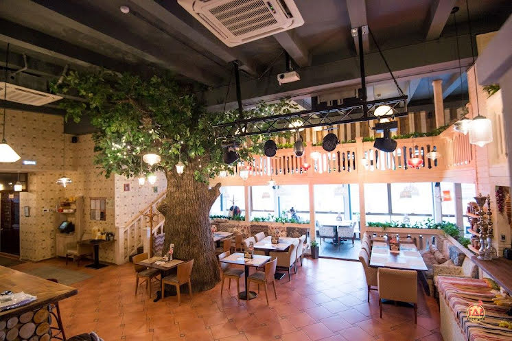 Основной зал в «У нас на даче» фотография №4