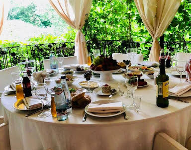 Выпускной в Иверия