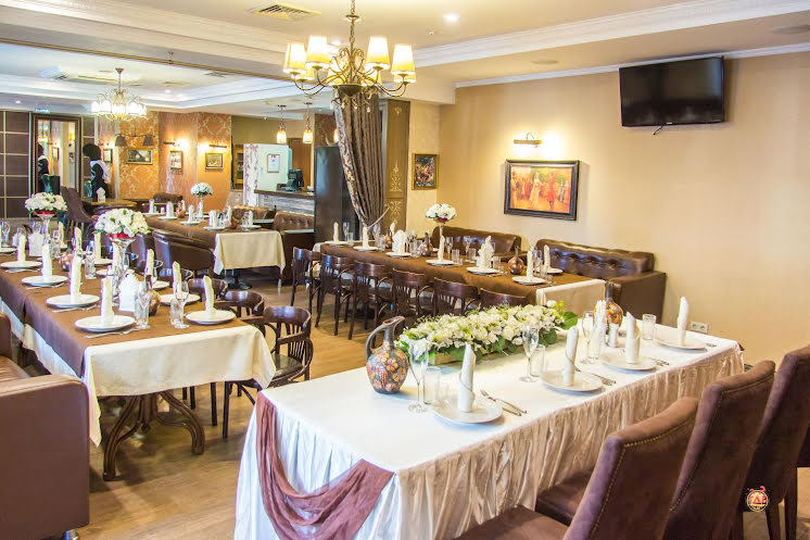 Основной зал в «Аджика» фотография №4