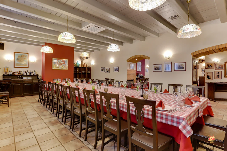 Зал ресторана в «Da Chicco» фотография №2