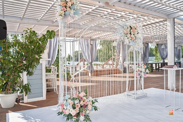 Летняя веранда в «Riviera» фотография № 1