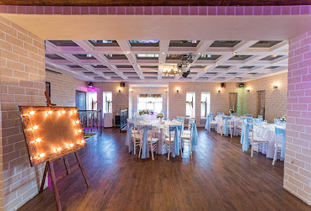 Зал «Рыцарский» в Зал «Рыцарский»