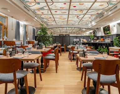 Новый год в BISTROT 44