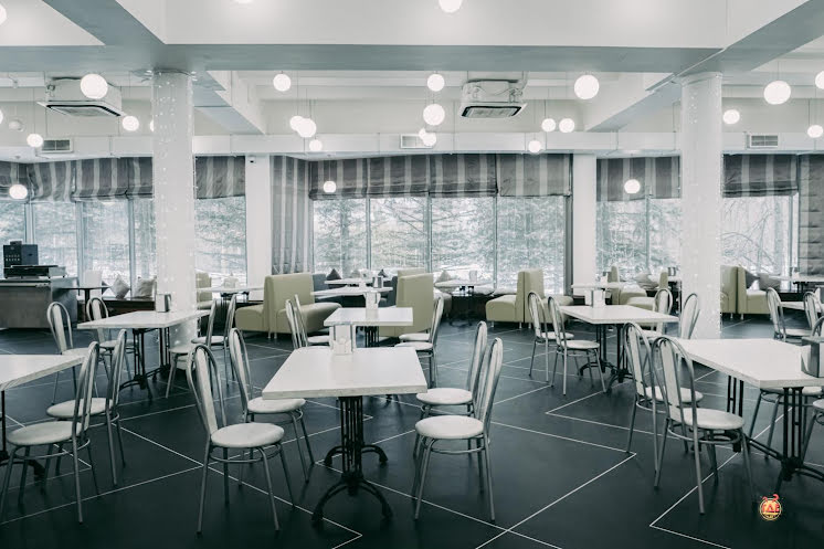 Большой зал "Моренадо" в «Репинская» фотография №5