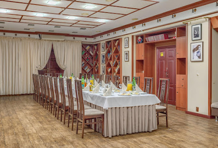 Большой зал  в Прованский зал 