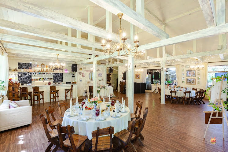 Основной зал  в «Акулово» фотография №2