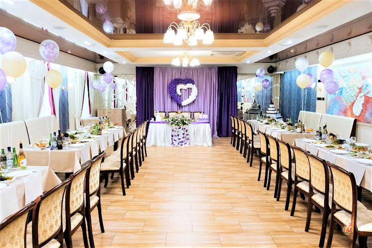 Зал на 1 этаже в «Богема» фотография №1