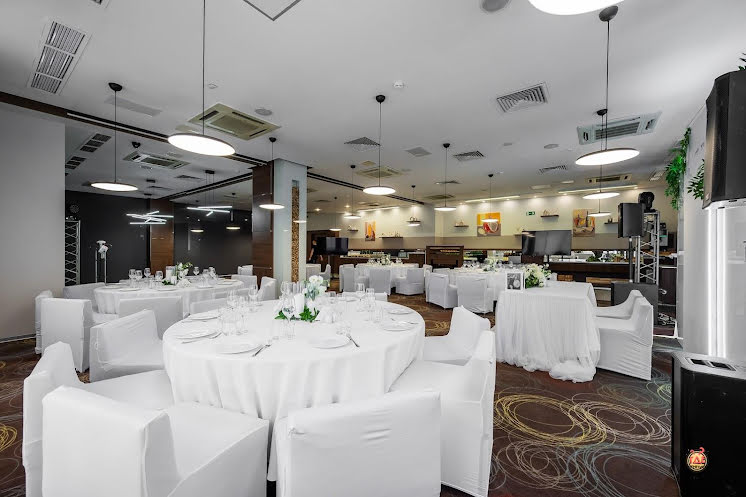 Ресторан Olive Lounge в «Novotel Yekaterinburg Centre» фотография №2