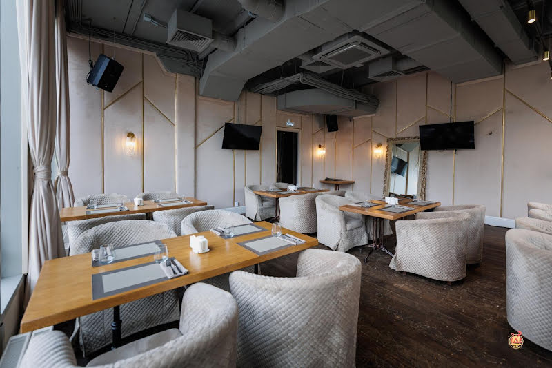 Сытый лось на Большой Семёновской фотография №19