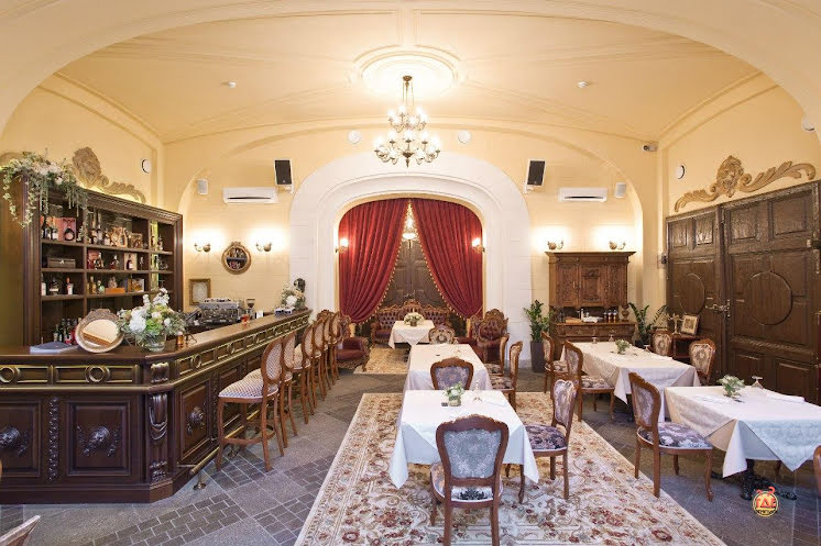 Зал «Конюшня» в «Штакеншнейдер» фотография №2