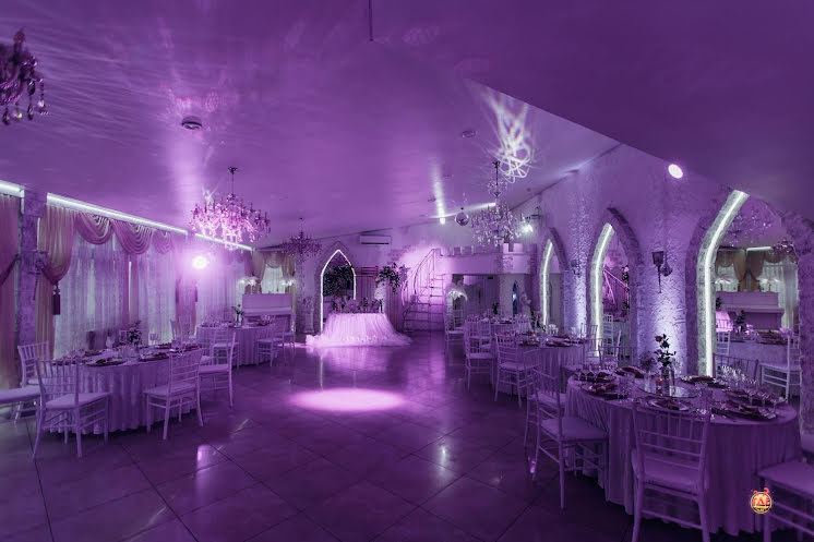 Зеркальный зал в «Кирочный двор» фотография №6