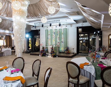 День рождения в Жардин