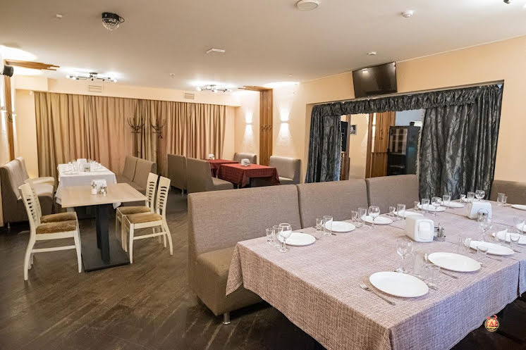 Основной зал в «Чаплин» фотография № 1