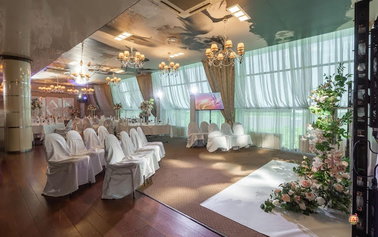 Банкетный зал «Ривьера» в «Александровский сад» фотография №9