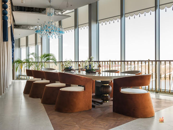 Зал "Стол на балконе" в «Сайяр» фотография № 1