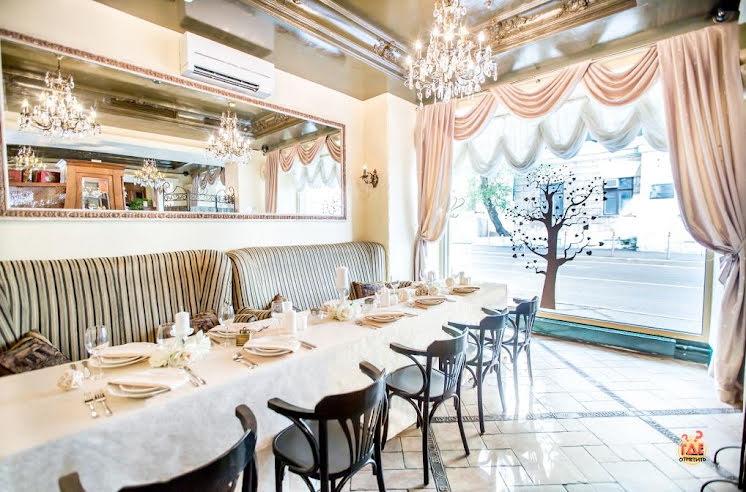 Зал «Патисье» в «Булошная на Лялином переулке» фотография №5