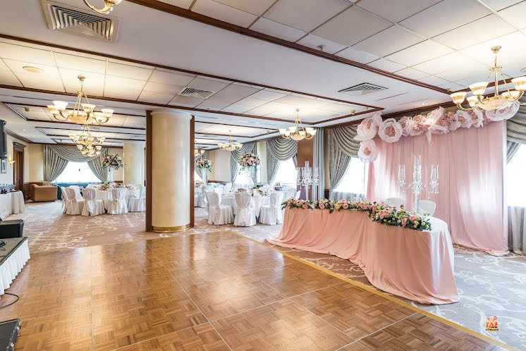 Зал «Петровский» в «Сафмар Аврора Люкс» фотография №5