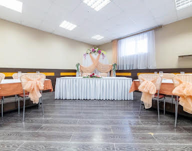  ресторан «Веста» на Новой Заре