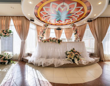  ресторан Версаль