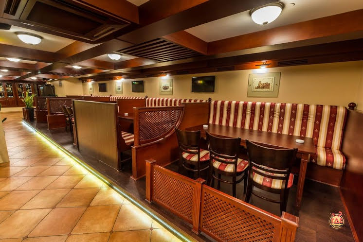 Маленький зал  в «Ла делиция» фотография №2